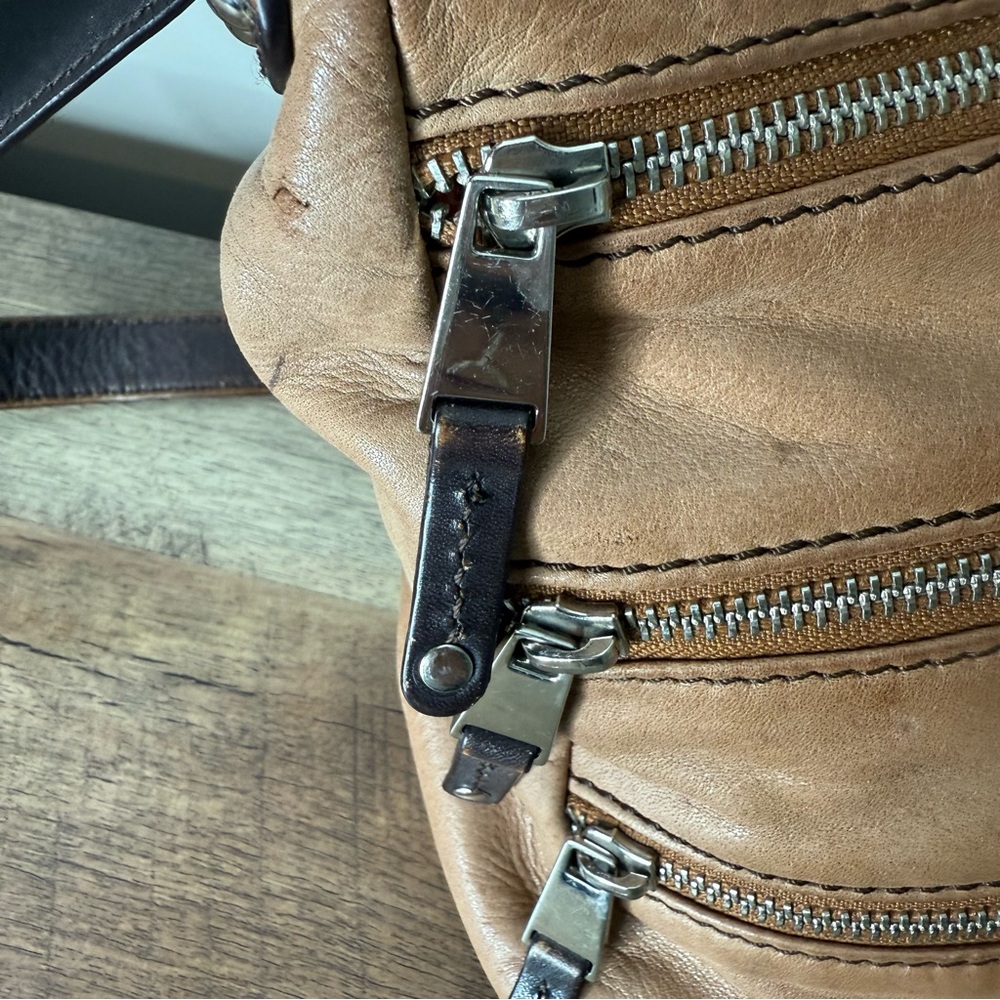 DANIER Leather Camel Tan Brown Crossbody Bag Multi Zipper Adjustable Strap *Flaw - Picture 6 of 16